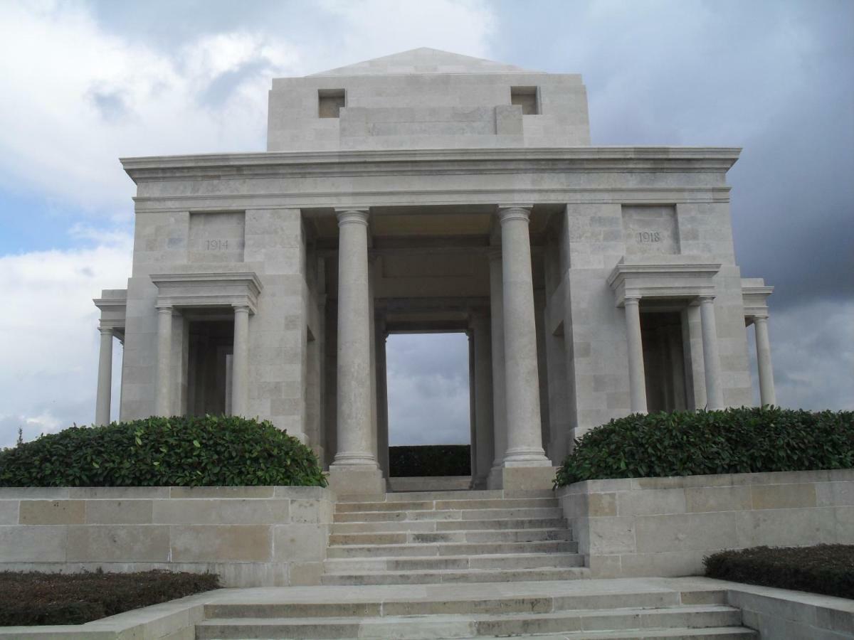 Апартаменты Le Gite De Beatrice Et Laurent Villers-Bretonneux Экстерьер фото